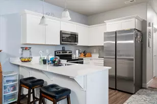 899 N Van Dyne Dr W, Saratoga Springs, UT 84045 - Photo 10