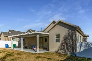 5297 W Ranches Park Ln, West Jordan, UT 84081 - Photo 24