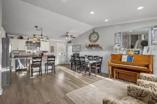 776 3 O'Clock Dr, Tooele, UT 84074 - Photo 2