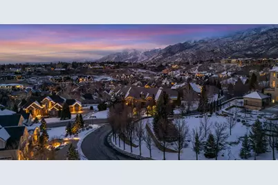 3 Snow Forest Cv #1039, Sandy, UT 84092 - Photo 8