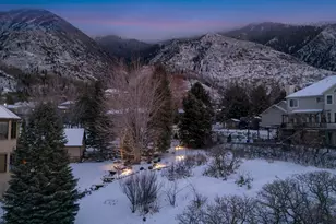 3 Snow Forest Cove, Sandy, UT 84092 - Photo 2