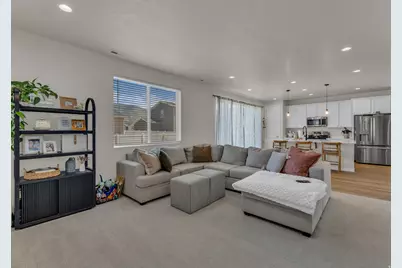 6352 N Canter Dr E, Stansbury Park, UT 84074 - Photo 10