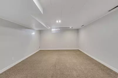 2567 E Simpson Ave, Salt Lake City, UT 84109 - Photo 16