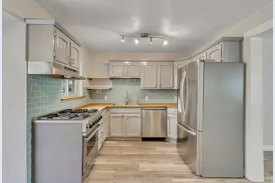 2567 E Simpson Ave, Salt Lake City, UT 84109 - Photo 10