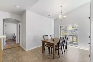 1077 S Canyon Dr, Provo, UT 84606 - Photo 10