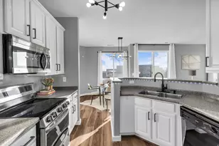 8459 S Ivy Gable Dr W, West Jordan, UT 84081 - Photo 8