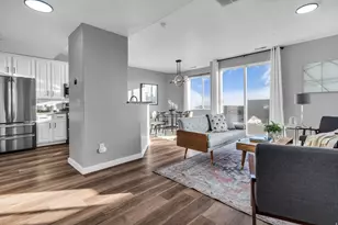 8459 S Ivy Gable Dr W, West Jordan, UT 84081 - Photo 2