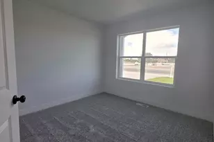 382 E Stafford St, Grantsville, UT 84029 - Photo 6