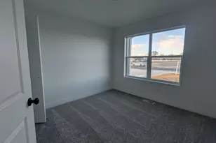 382 E Stafford St, Grantsville, UT 84029 - Photo 4