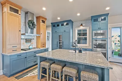 10924 S Paddle Board Way, South Jordan, UT 84009 - Photo 8