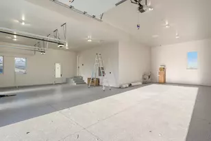 7554 E Dogwood Dr, Huntsville, UT 84317 - Photo 28