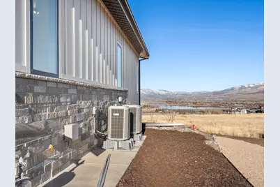 7554 E Dogwood Dr, Huntsville, UT 84317 - Photo 30