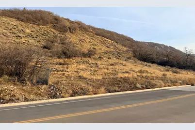 [Address not provided], Bountiful, UT 84010 - Photo 34