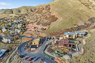 2438 S Cannon Pt Dr, Salt Lake City, UT 84109 - Photo 10