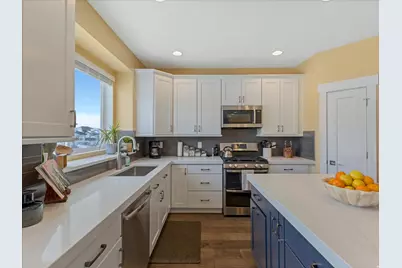 6572 W Shawnee Marie Way, Herriman, UT 84096 - Photo 4