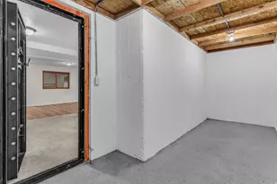 7362 Foothill Dr, Tooele, UT 84074 - Photo 24