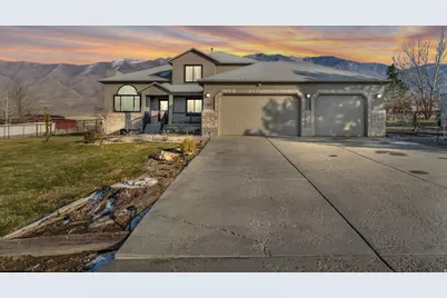 7362 Foothill Dr, Tooele, UT 84074 - Photo 1