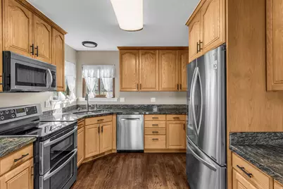 7362 Foothill Dr, Tooele, UT 84074 - Photo 12