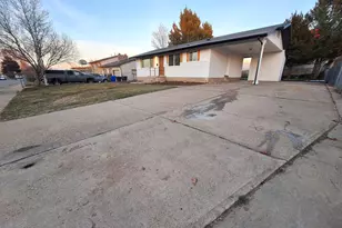 1226 N 450 W, Sunset, UT 84015 - Photo 2