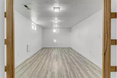 1226 N 450 W, Sunset, UT 84015 - Photo 16