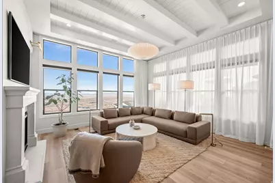 886 S Winter Ln, North Salt Lake, UT 84054 - Photo 2