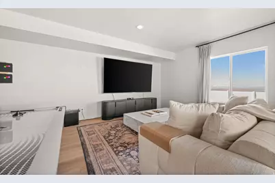 886 S Winter Ln, North Salt Lake, UT 84054 - Photo 32