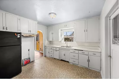 538 E Driggs Ave, Salt Lake City, UT 84106 - Photo 8