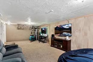 1324 S Liberty Ave Ave E, Ogden, UT 84404 - Photo 22