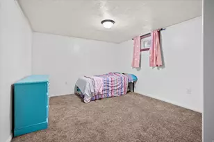 1324 S Liberty Ave Ave E, Ogden, UT 84404 - Photo 18