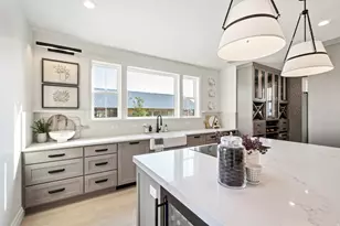 7071 W Bluefin Dr, South Jordan, UT 84095 - Photo 4