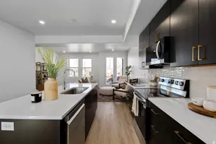 253 W Bishop Pl, Salt Lake City, UT 84103 - Photo 10