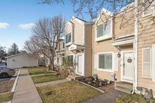 582 W 1950 N, Centerville, UT 84014 - Photo 4