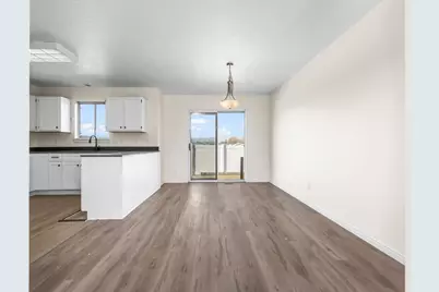 483 N 2430 W, Provo, UT 84601 - Photo 6