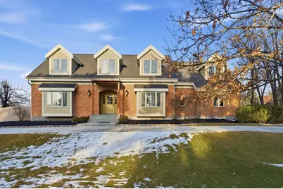 16 Gatehouse Ln, Sandy, UT 84092 - Photo 2