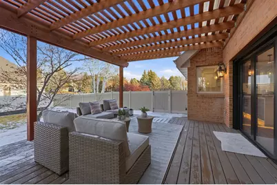 16 Gatehouse Ln, Sandy, UT 84092 - Photo 64