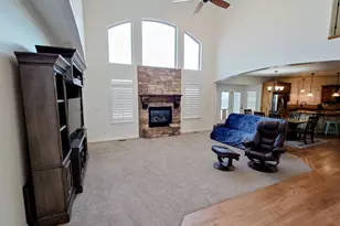 552 W Sunset Crest Way S, Draper, UT 84020 - Photo 10