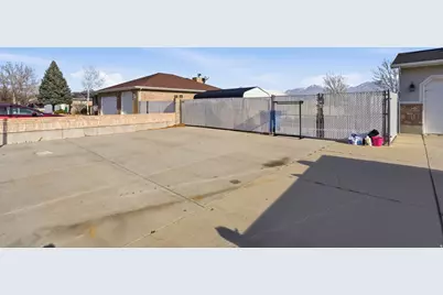 12495 S 3240 W, Riverton, UT 84065 - Photo 56