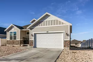 262 W Quartz Rd, Tooele, UT 84074 - Photo 2