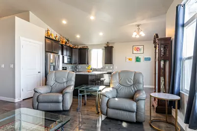 262 W Quartz Rd, Tooele, UT 84074 - Photo 12