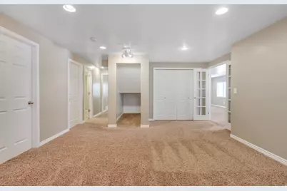 8403 S 6430 W, West Jordan, UT 84081 - Photo 8
