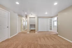 8403 S 6430 W, West Jordan, UT 84081 - Photo 18