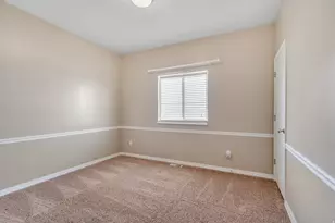 8403 S 6430 W, West Jordan, UT 84081 - Photo 16