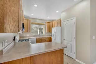 8403 S 6430 W, West Jordan, UT 84081 - Photo 8