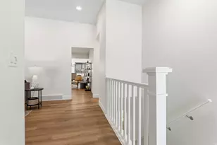 1492 E Sandy Hills Dr, Sandy, UT 84093 - Photo 8