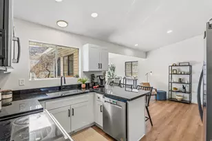 1492 E Sandy Dr, Sandy, UT 84093 - Photo 12