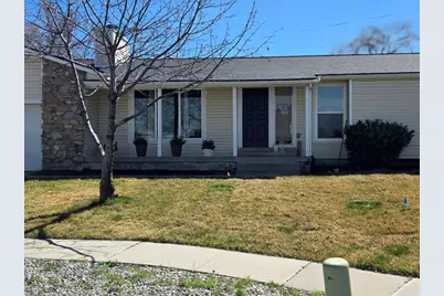 1492 E Sandy Hills Dr, Sandy, UT 84093 - Photo 2