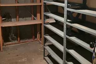 1492 E Sandy Hills Dr, Sandy, UT 84093 - Photo 38