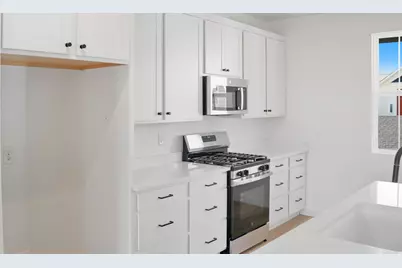 7059 W South Jordan Pkwy S #388, South Jordan, UT 84009 - Photo 6