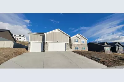 108 S 900 E, Hyde Park, UT 84318 - Photo 1
