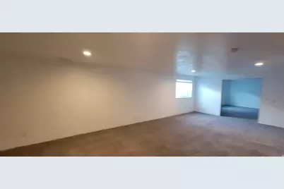 108 S 900 E, Hyde Park, UT 84318 - Photo 12